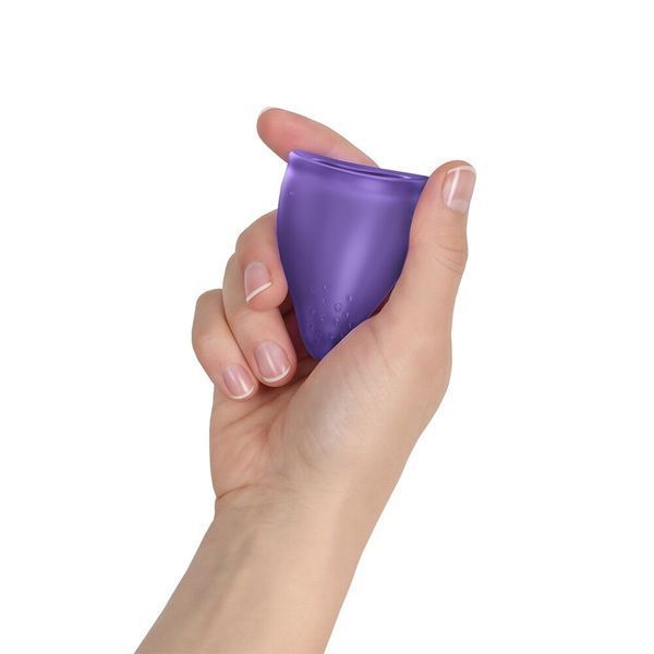 Менструальная чаша Fun Factory FUN CUP SIZE A Black Currant, многоразовая, диаметр 4 см, объем 20 мл SX3683 фото